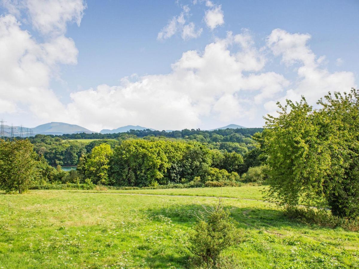 Villa Menai View Llanfairpwllgwyngyll Esterno foto